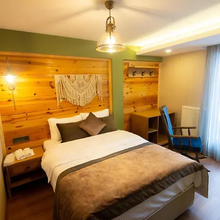 Koru 3*